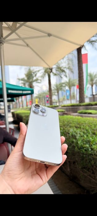 Айфон 15 про мах