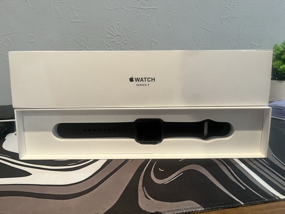 Продаю Apple Watch Series 3