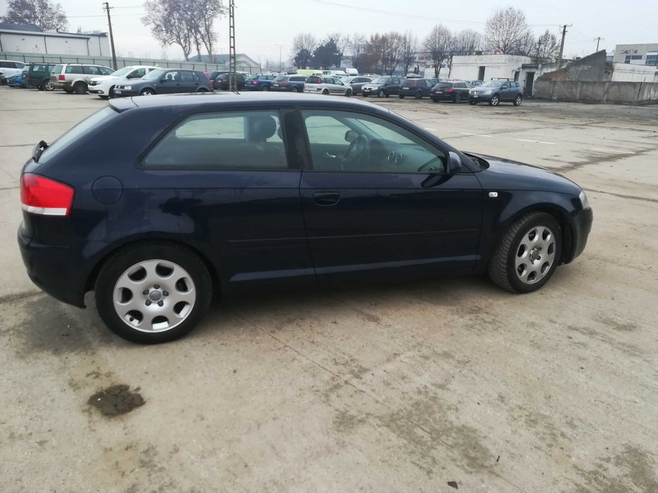 AUDI A3 Sportback 2004 — imagine 4