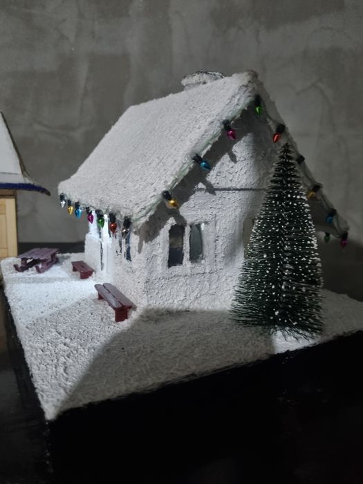 Căsuțe in miniatură de Vânzare