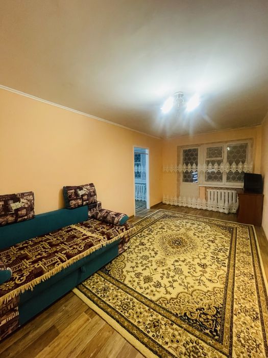 Сдам 2 ух Кабанбай 109 ночь 9000