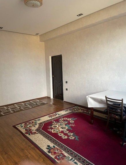 Arenda s.darvoza qoratosh oyla bollar qizlarga