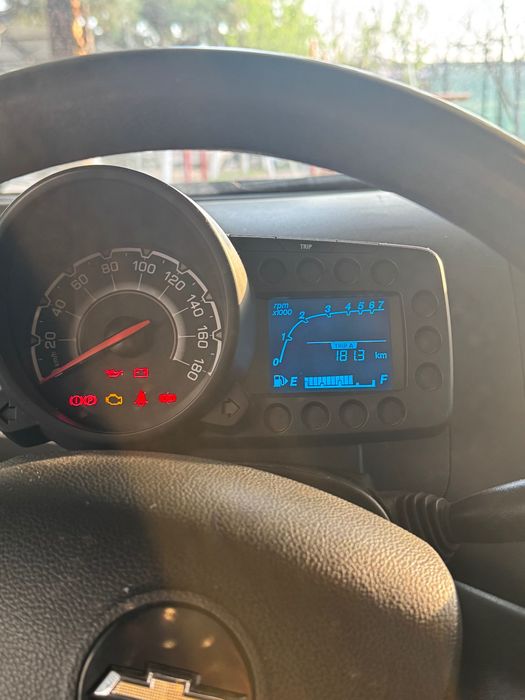 Продажа машины Spark 2015