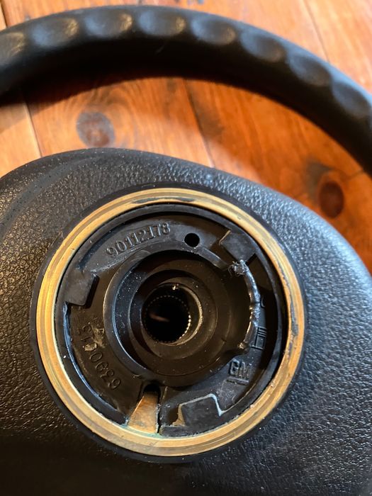 Волан от Опел Астра