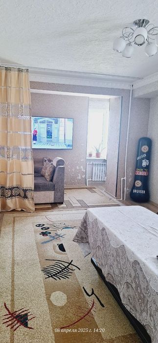 Продаю квартиру Новза