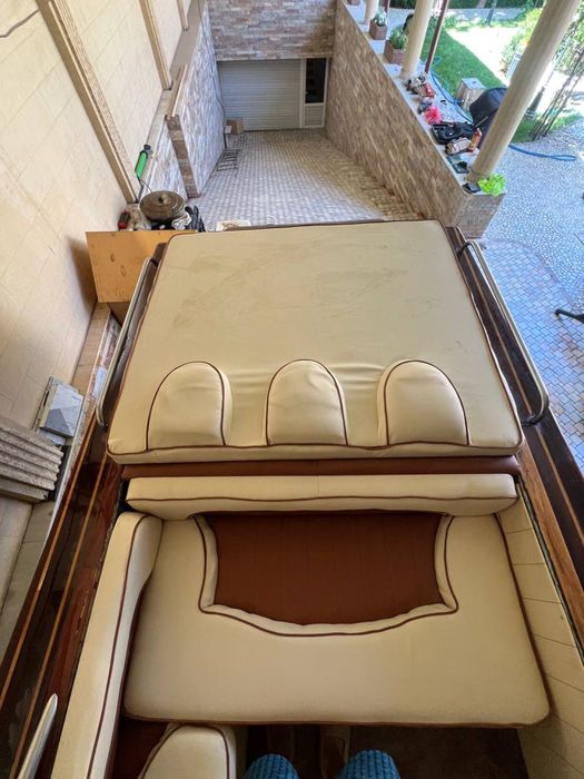 Продаётся катер Амур м в хорошем состояние.  Возможно обмен на каптиву