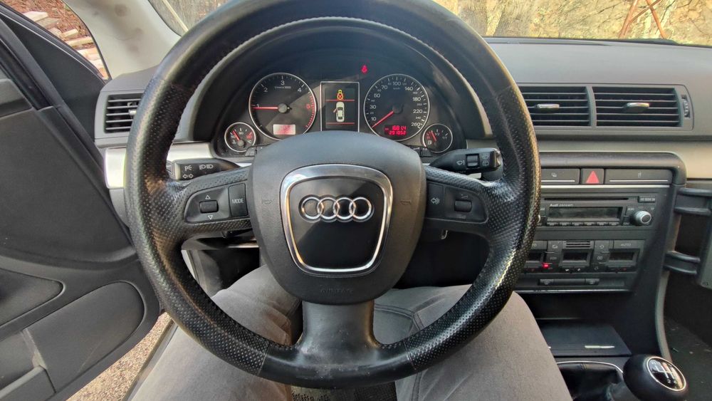 Audi A4 B7 2.0 TDI 170 S-line ( за части)