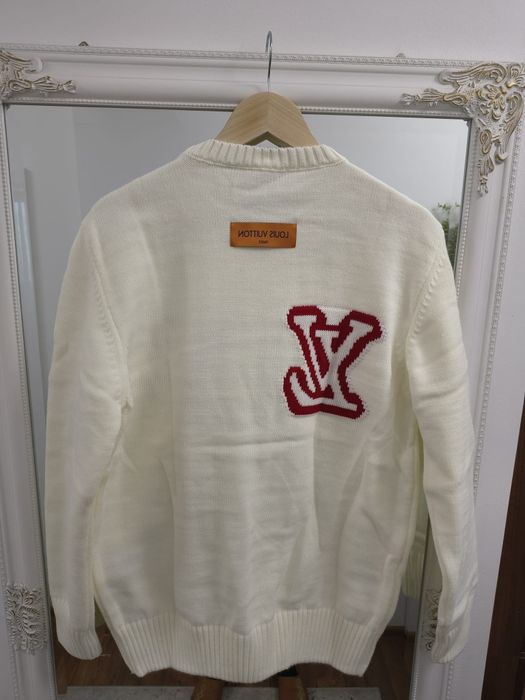 Pulover clasic, LV, guler rotund