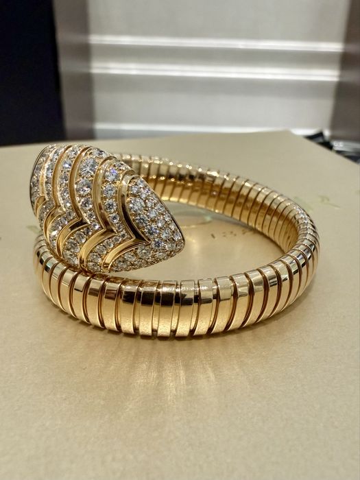 Браслет с бриллиантами Bvlgari Serpenti BR856845