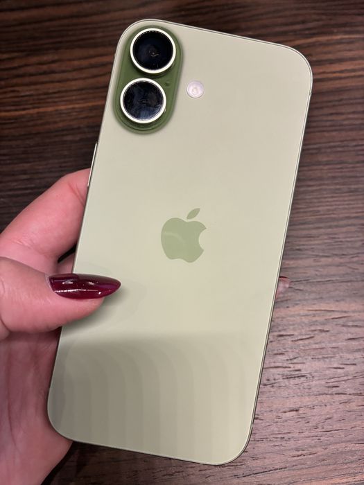 Iphone 17 256GB green зелен НОВ с ГАРАНЦИЯ!