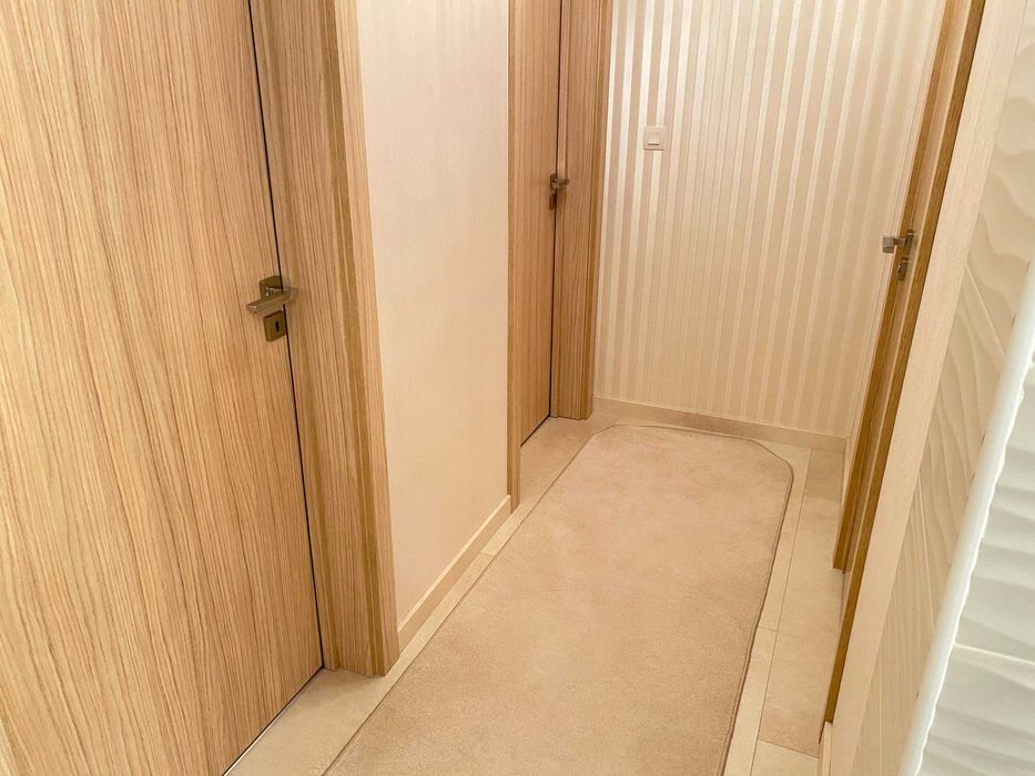 Дава се под наем Тристаен апартамент в Варна, Лятно кино Тракия - 80 кв.м за 918 € - Снимка #17