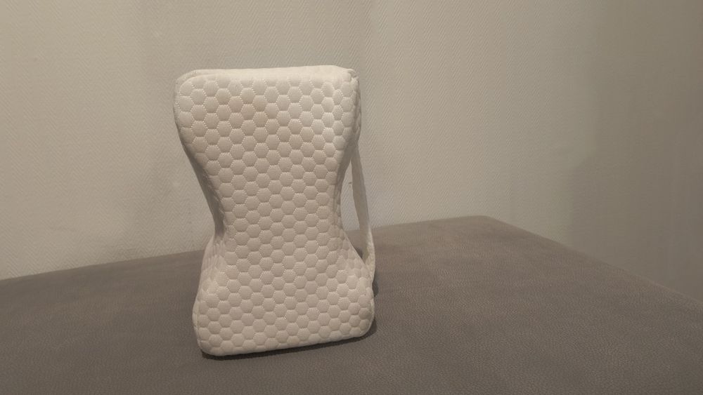 Възглавница за колене