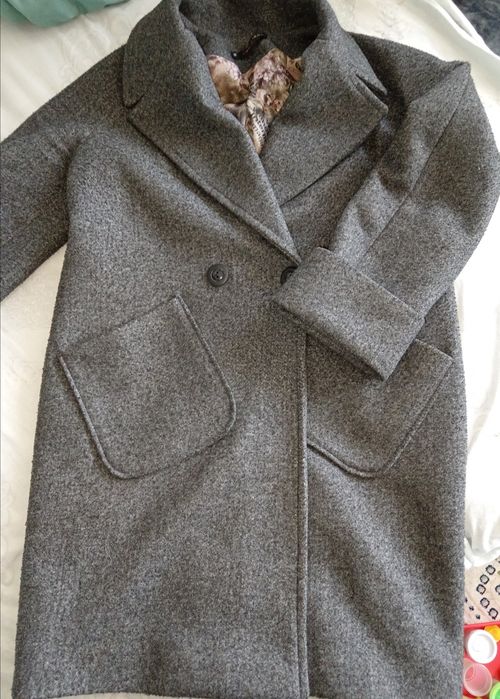 Продам пальто (осенне-весеннее)