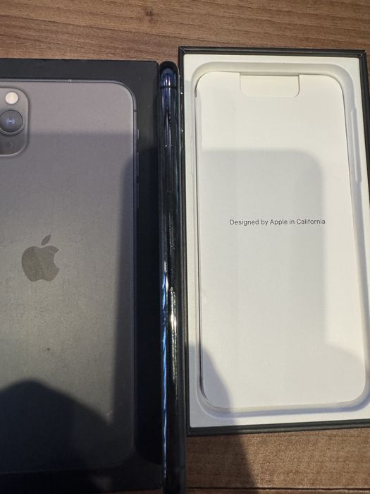 Iphone 11 pro max 64 G