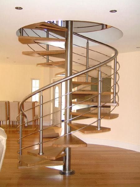 SCĂRI INTERIOARE si EXTERIOARE -Balustrade INOX, Metalice, Fier Forjat