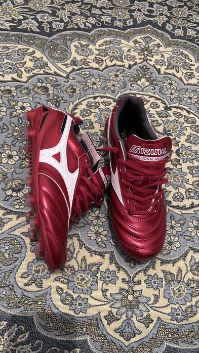 Mizuno original boots