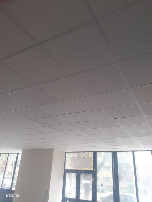 Spatiu stradal  167 mp