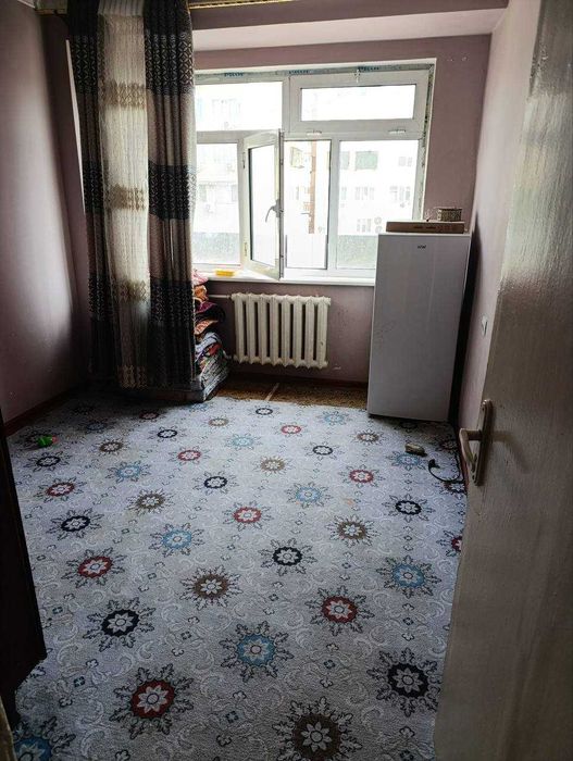 Дом продаётся (бывшие общежитие.)  2х комнатная 3-етаж