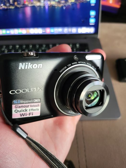 Nikon Coolpix S6500