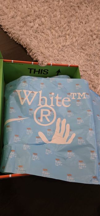 Air Force 1 off white mid