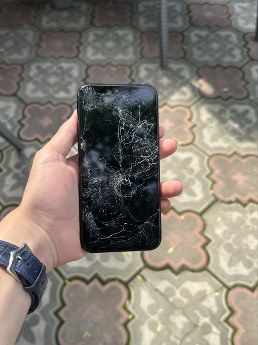 iphone 11 Pro srochni