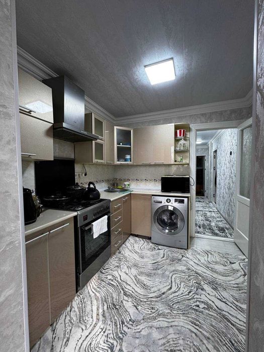 Квартира! 3/4/4 Ул. Г. Алиева. Транспортный институт. 70м2. Балкон 2/6