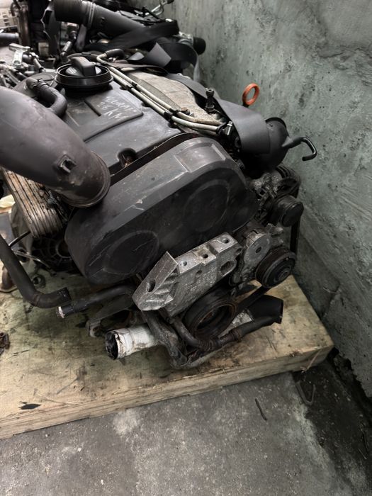 Двигател VW 2.0 TDI PD 136k.с