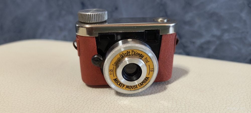 Много рядък супер мини фотоапарат Walt Disney/ Mickey Mouse
