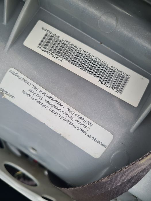 Scoică auto pentru copii