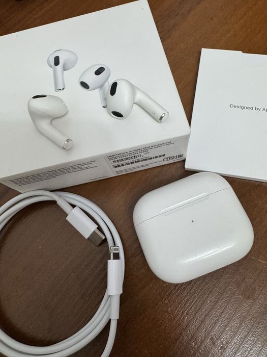 Продам AirPods 3 MagSafe