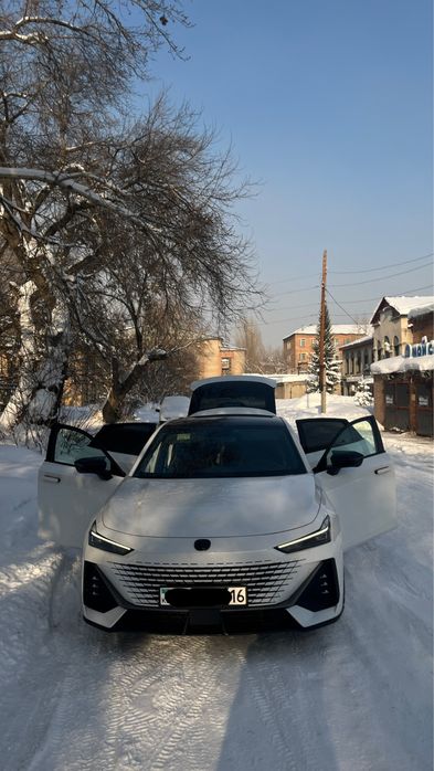 Продам Changan Uni-V