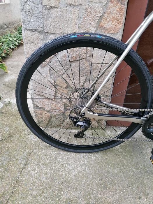 Шосеен MERIDA Carbon XL, Shimano 105, хидравлични спирачки