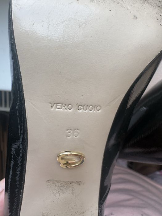 Vand pantofi stiletto din piele Musette
