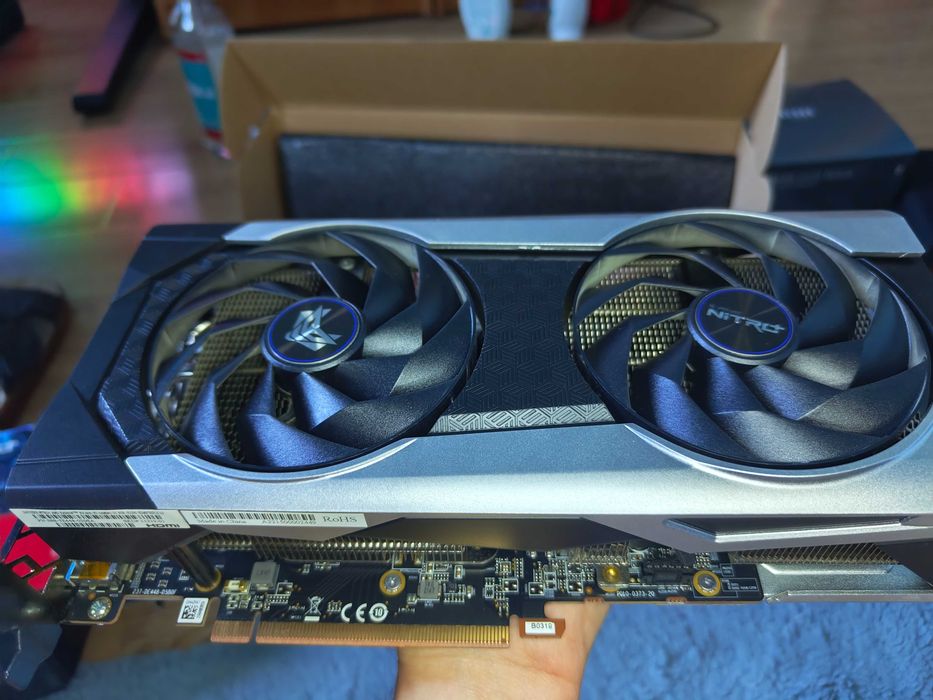 Placa Video AMD Radeon RX 6650 XT Sapphire Nitro+