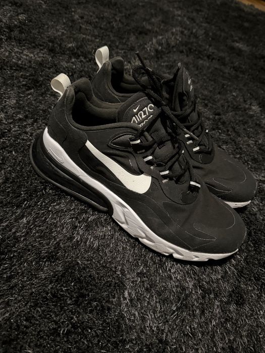 Nike 270 react