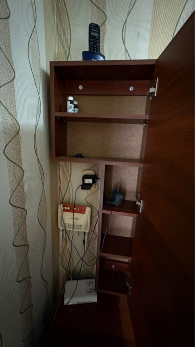 Прихожий продам срочно