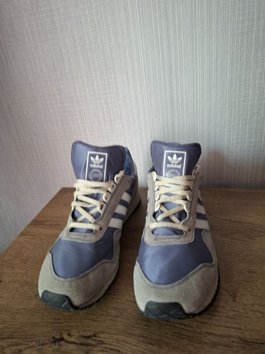 Adidas Originals New York маратонки 45 номер.