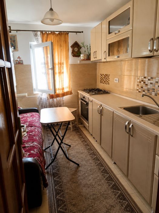 Vând apartament cu 2 camere