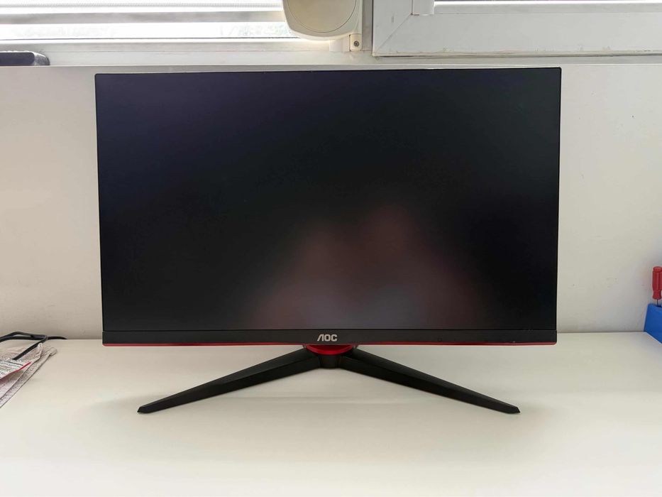 AOC 24G2U геймърски монитор