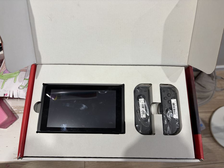 Продам Nintendo switch rev2