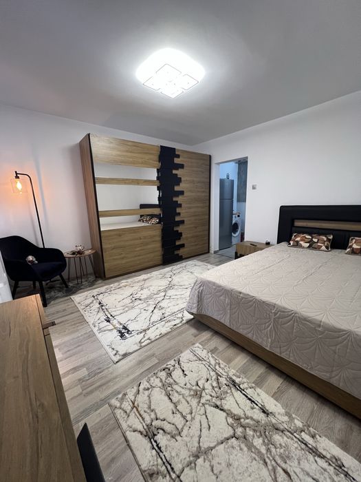 Inchiriez garsoniera/apartament cu o camera Tatarasi