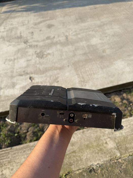 Amplificator auto Pioneer GM-3300T