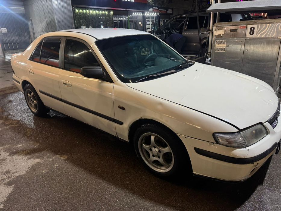 Продам срочно  mazda 626
