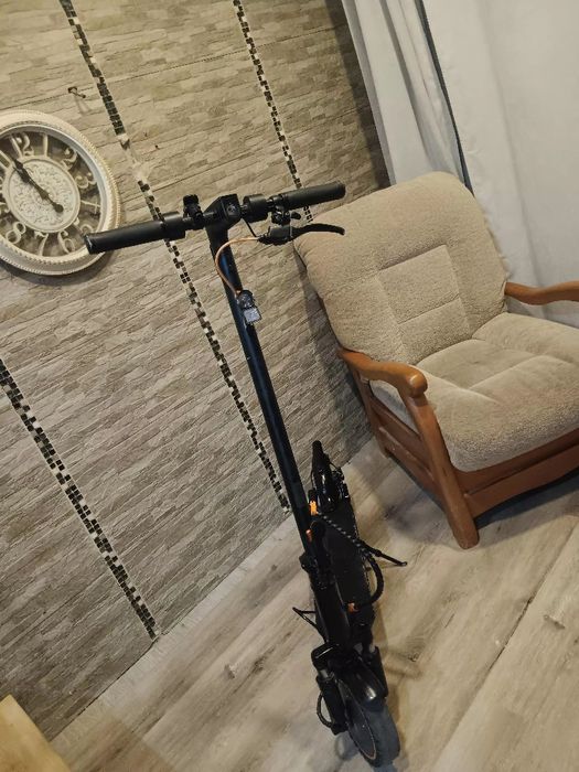 Vând trotineta sau schimb 950 de lei