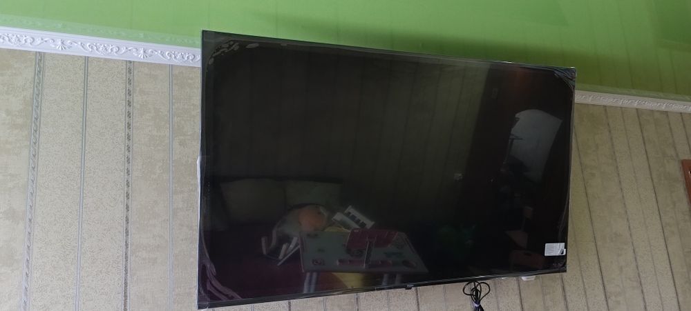 Телевизор Haier с креплением