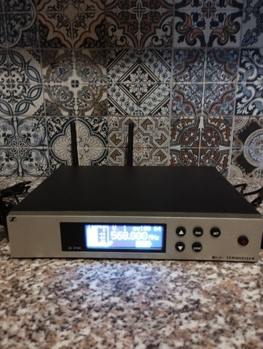 Microfon wireless profesional Sennheiser EW 100 G 4
