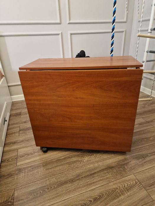 Раскладной стол-тумба