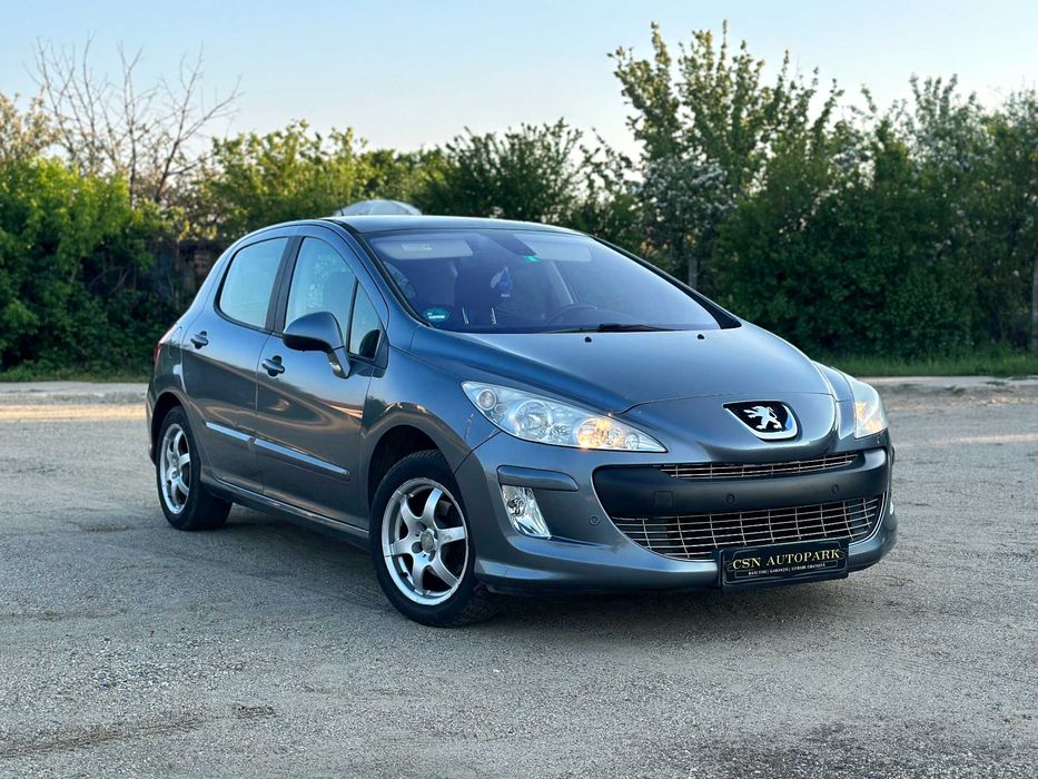 Peugeot 308 1.6i 150 CP | AN 2008 EURO 4 | Panoramic | CLIMA | Senzori parcare | CASH sau RATE | Garantie | Livrare