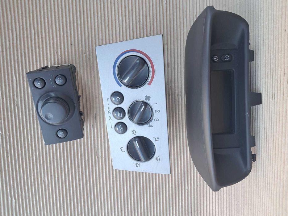 Opel Meriva display bord 32 pini, comenzi clima ac, bloc lumini.