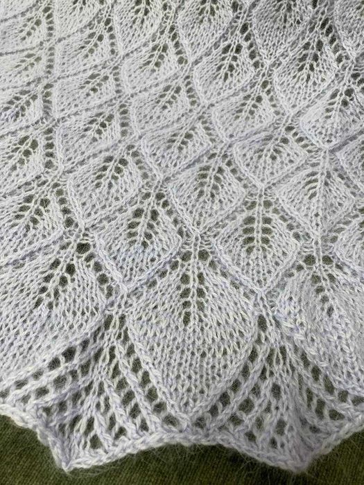 Шаль "Синдерелла," ручная вязка